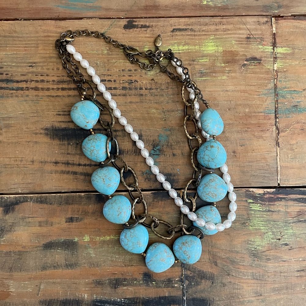 Premier Designs three strand necklace with removable pearl strand
